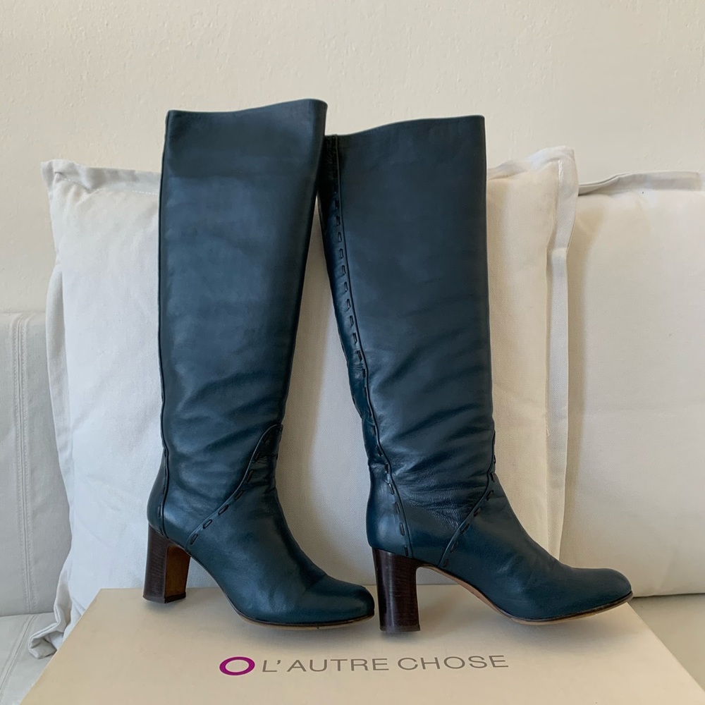 OL’AUTRE  CHOSE, boots  navy blue, very soft leather and natural fur inside